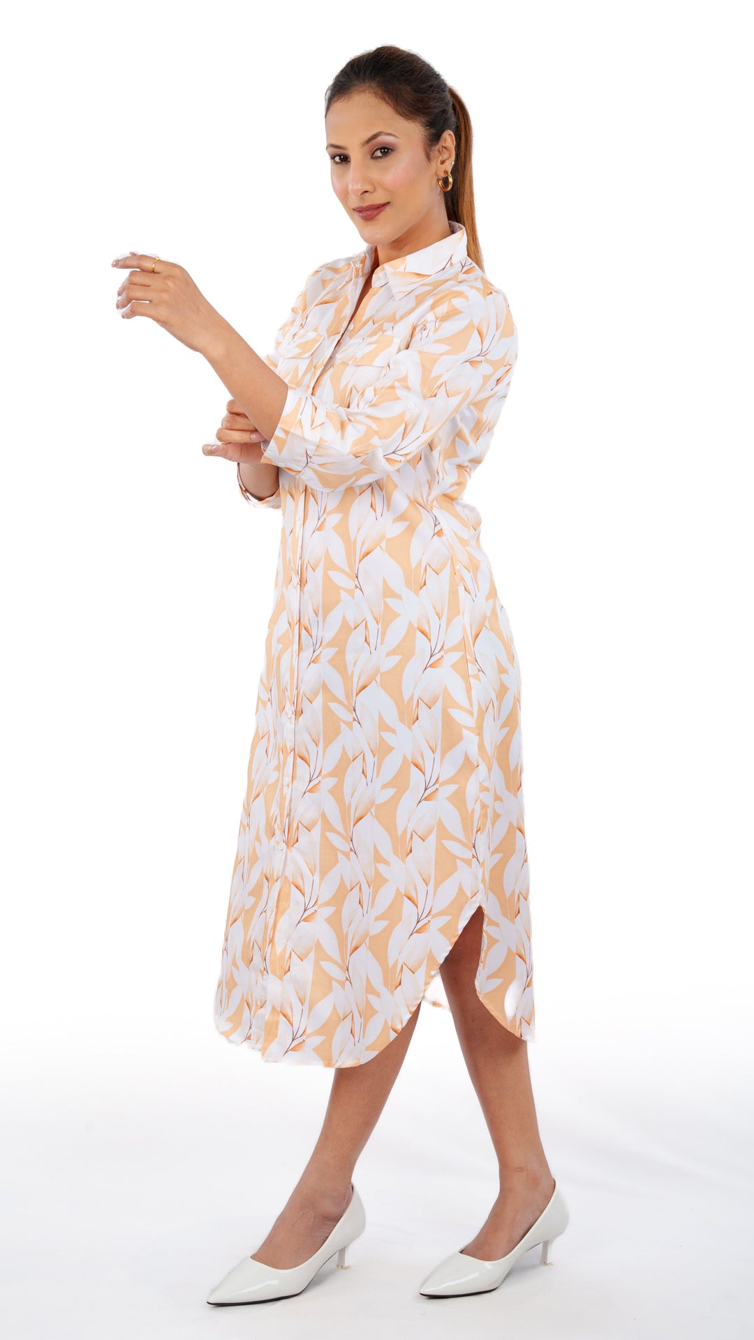 Blond Creepers A Chhori Below Knee tunic