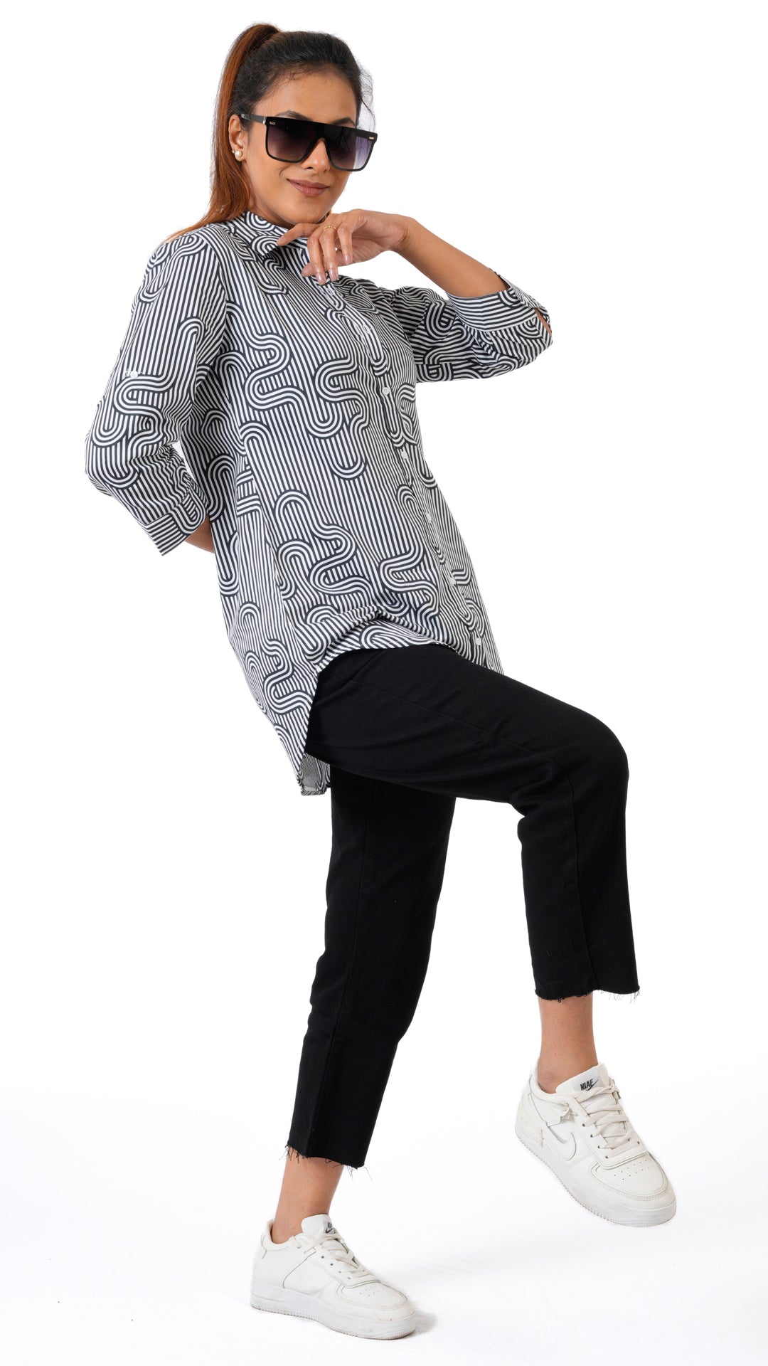 U Turn A Chhori Hip Covered Shirt