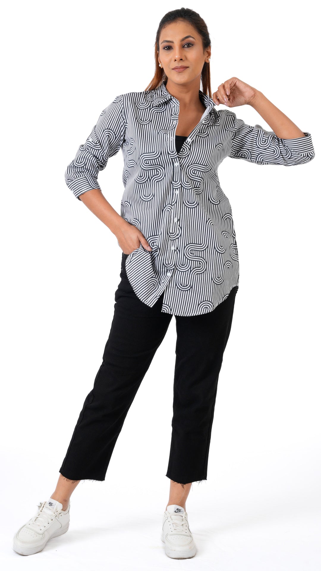 U Turn A Chhori Hip Covered Shirt