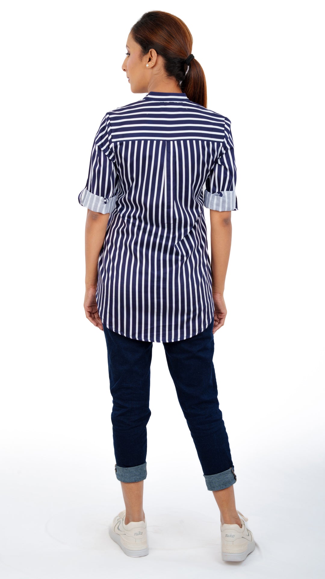 White Indigo Stripe A Chhori Hip Covered Shirt