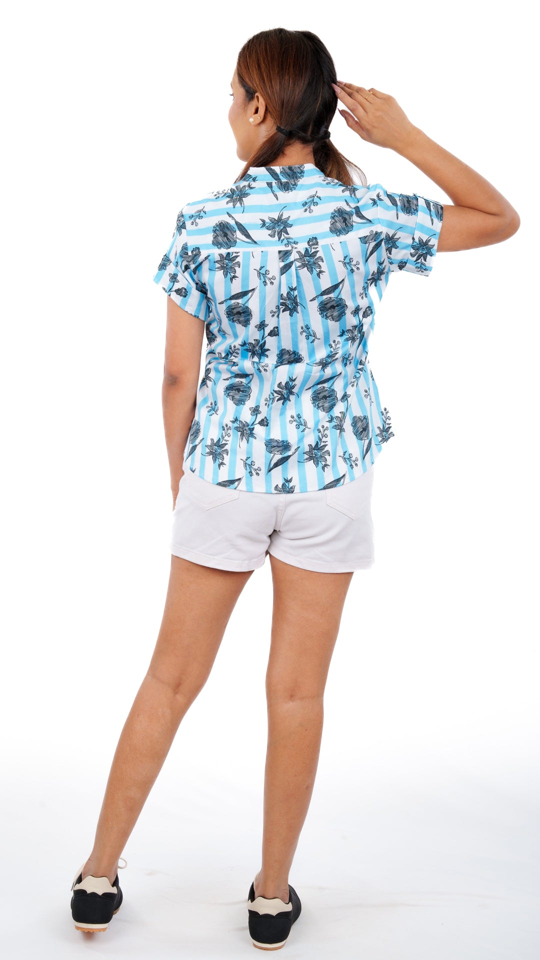 Winsome Falling A Chhori Hip Length Shirt