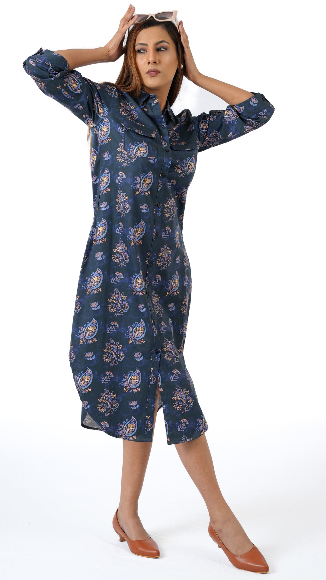 Dark Block Paisley A Chhori Below Knee tunic