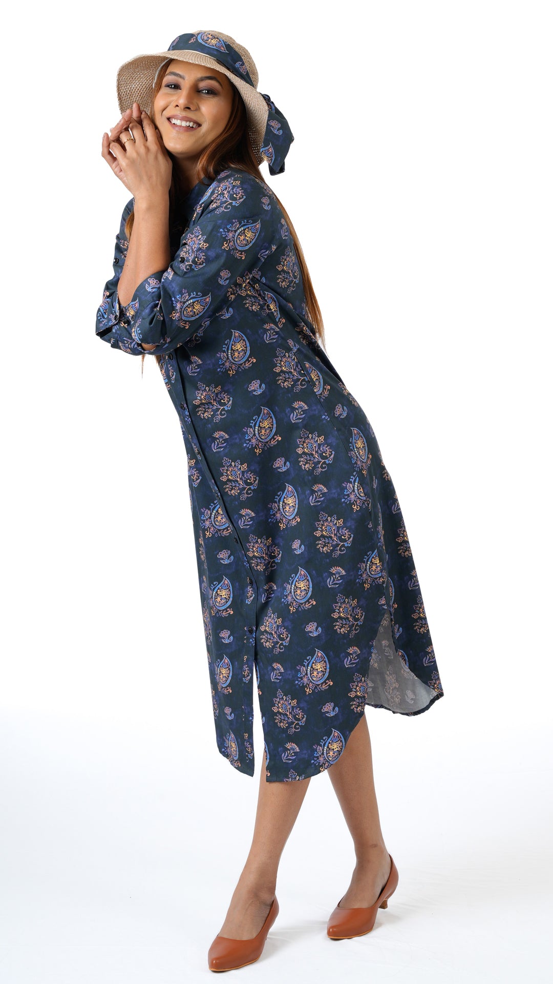 Dark Block Paisley A Chhori Below Knee tunic